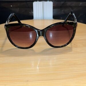 Stella & Dot tortoise shell cat eye handmade Sunglasses